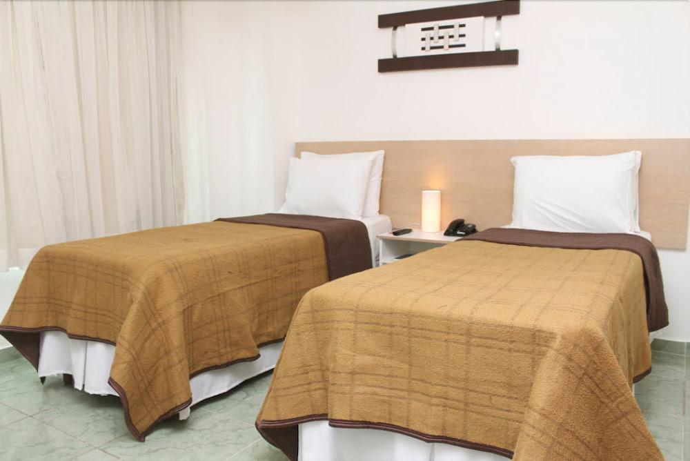 Champs Dumont Apart Hotel Macae Bagian luar foto