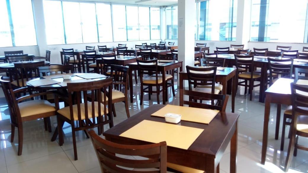 Champs Dumont Apart Hotel Macae Bagian luar foto
